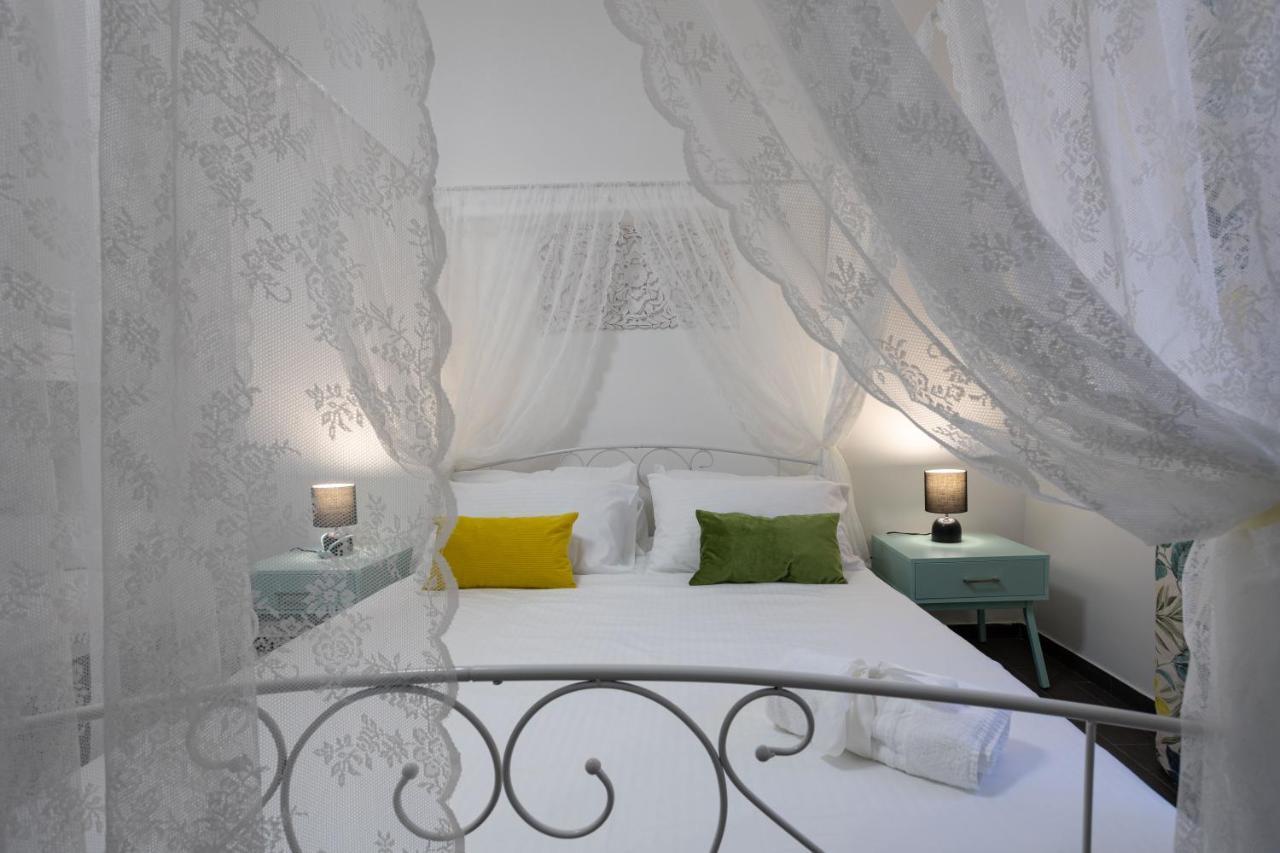 Sweet Home Mare Blu Marsala Bagian luar foto