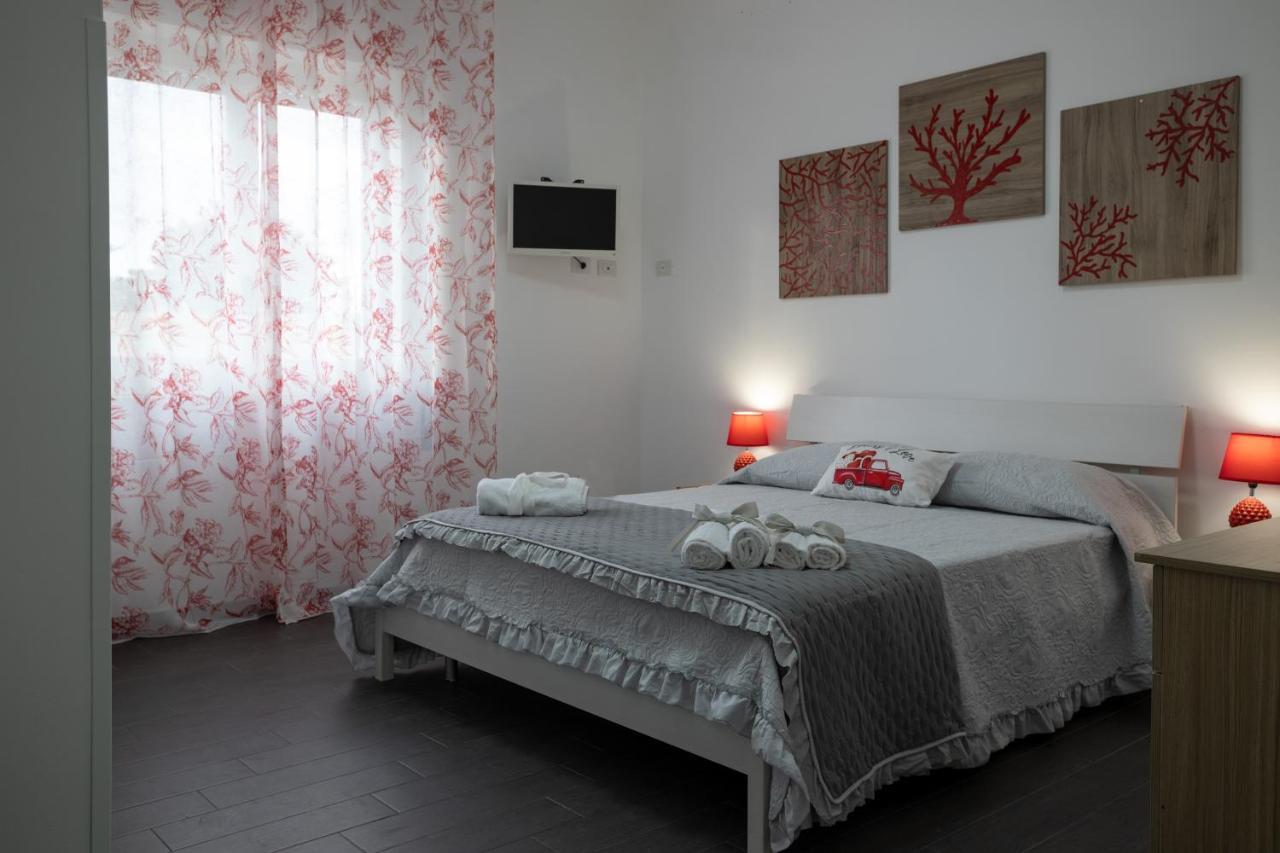 Sweet Home Mare Blu Marsala Bagian luar foto