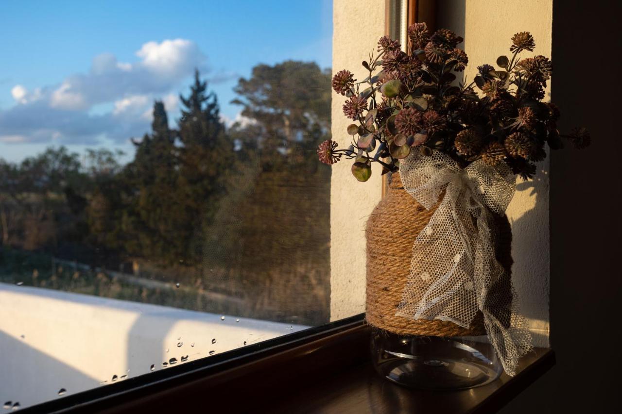 Sweet Home Mare Blu Marsala Bagian luar foto