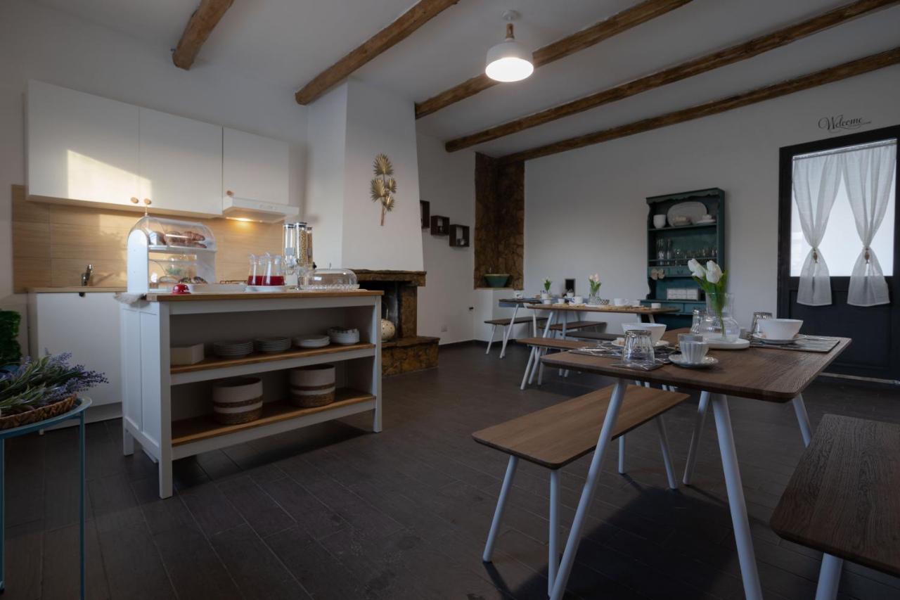 Sweet Home Mare Blu Marsala Bagian luar foto