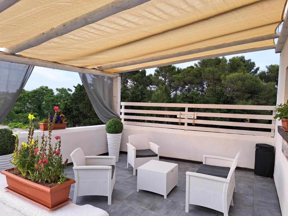 Sweet Home Mare Blu Marsala Bagian luar foto