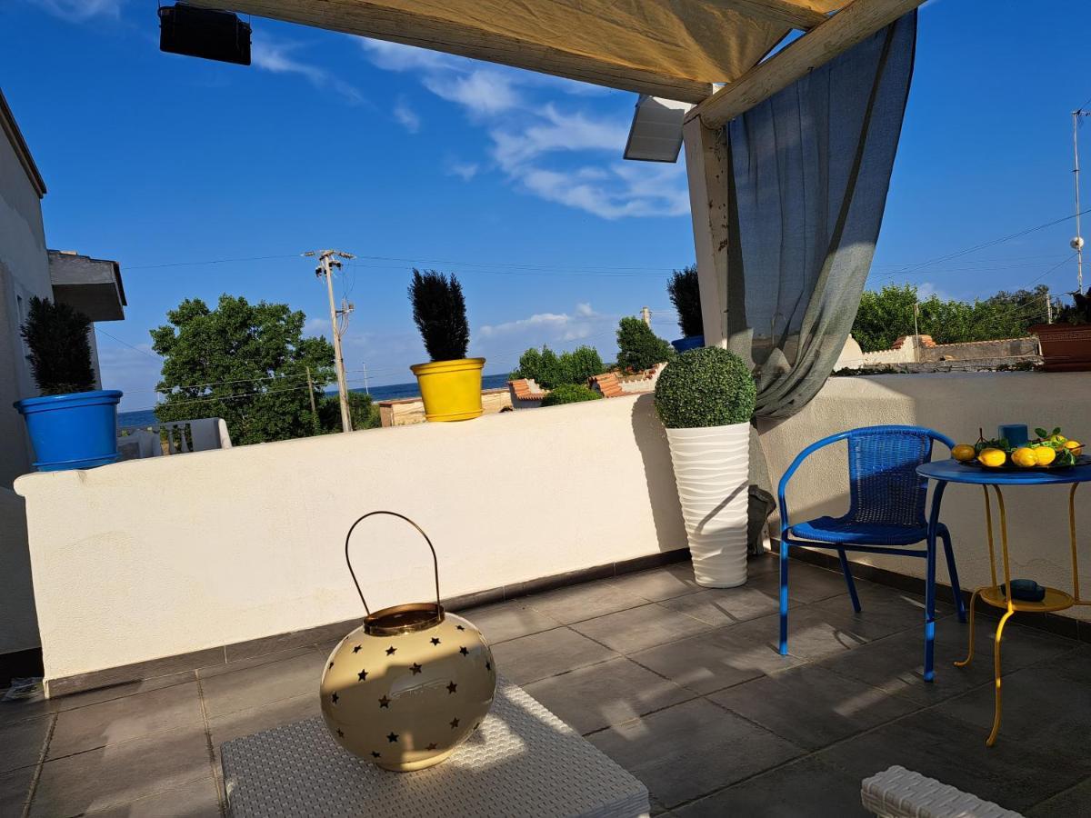 Sweet Home Mare Blu Marsala Bagian luar foto