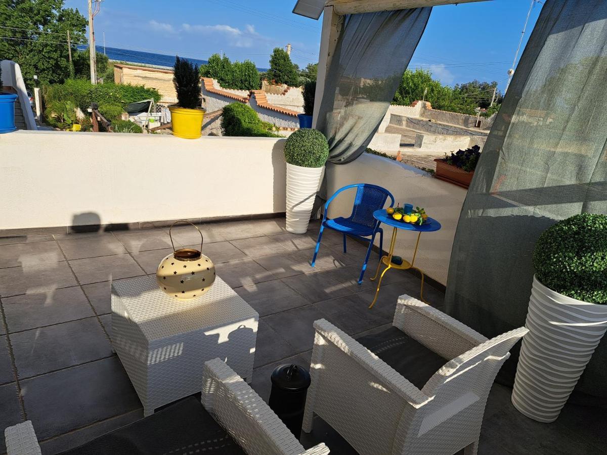 Sweet Home Mare Blu Marsala Bagian luar foto
